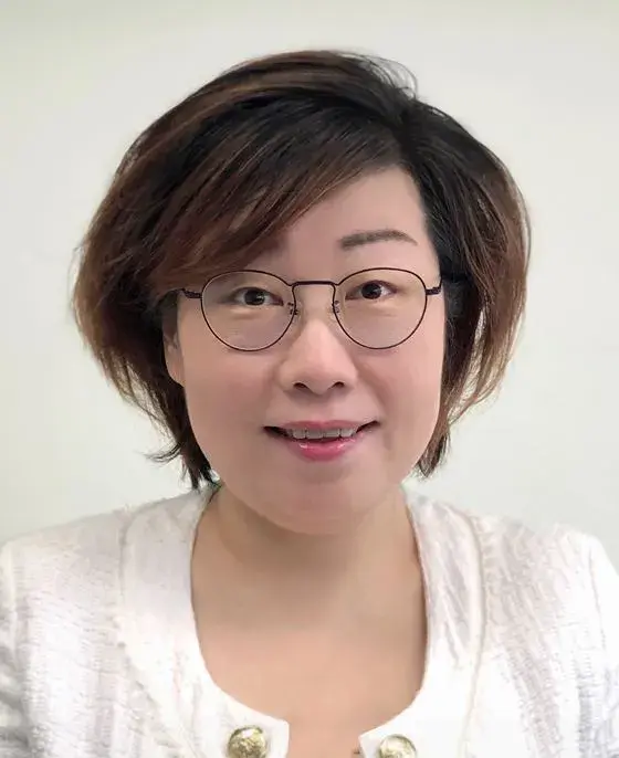 Julia Chen